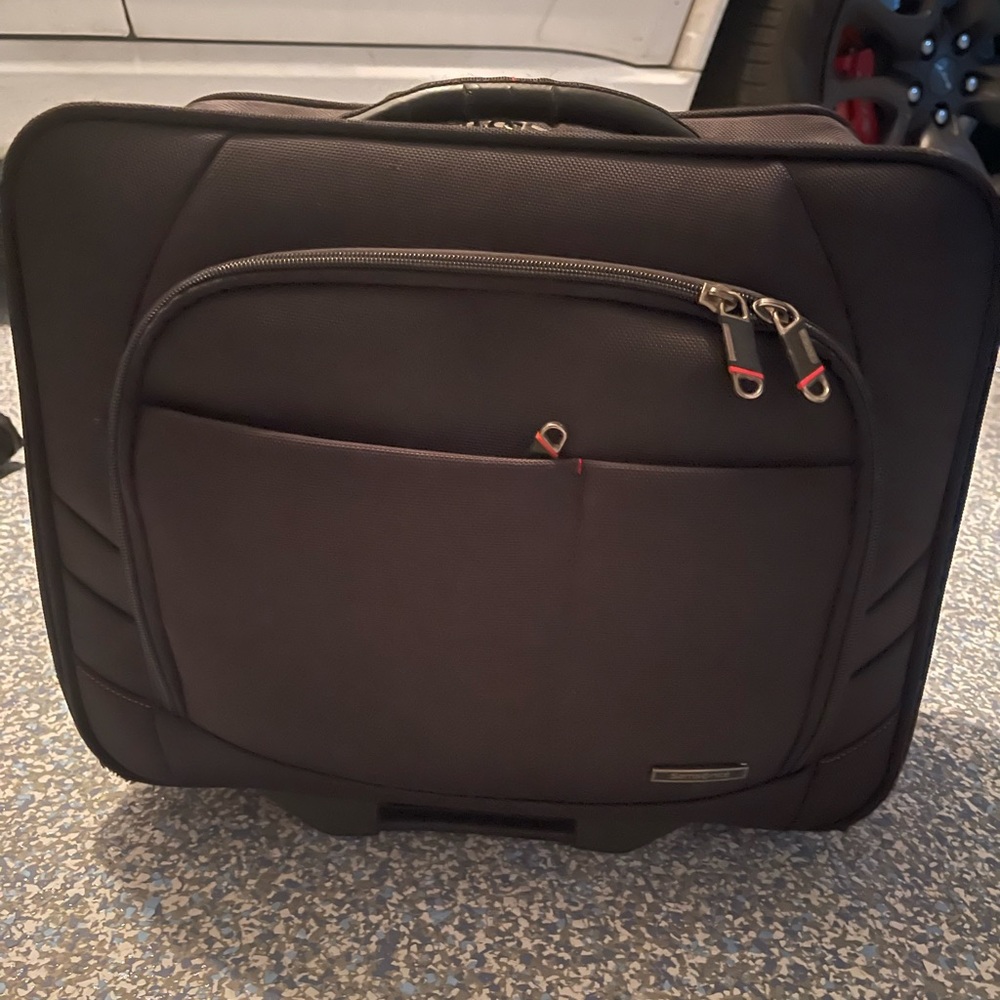Samsonite Wheeled Office Bag GREAT Condition